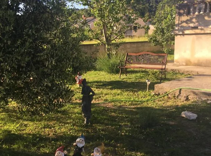 Apartament Stela *